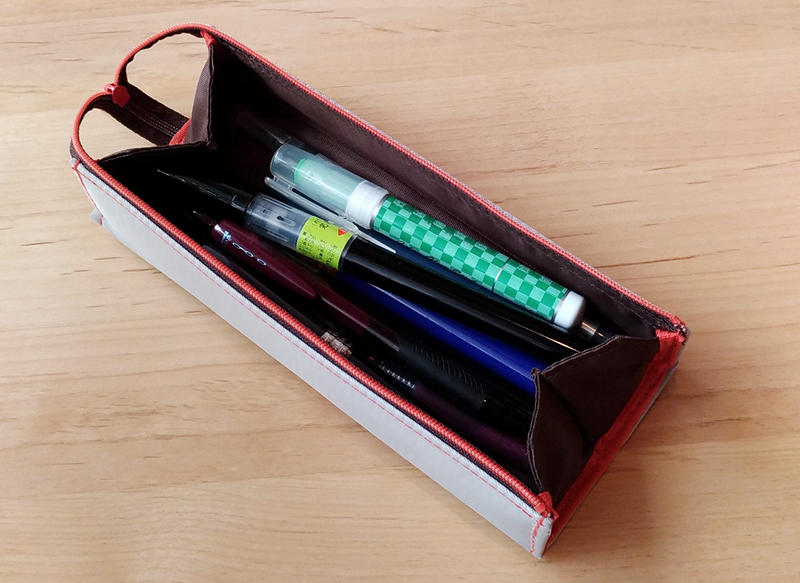 180620pencase4.jpg