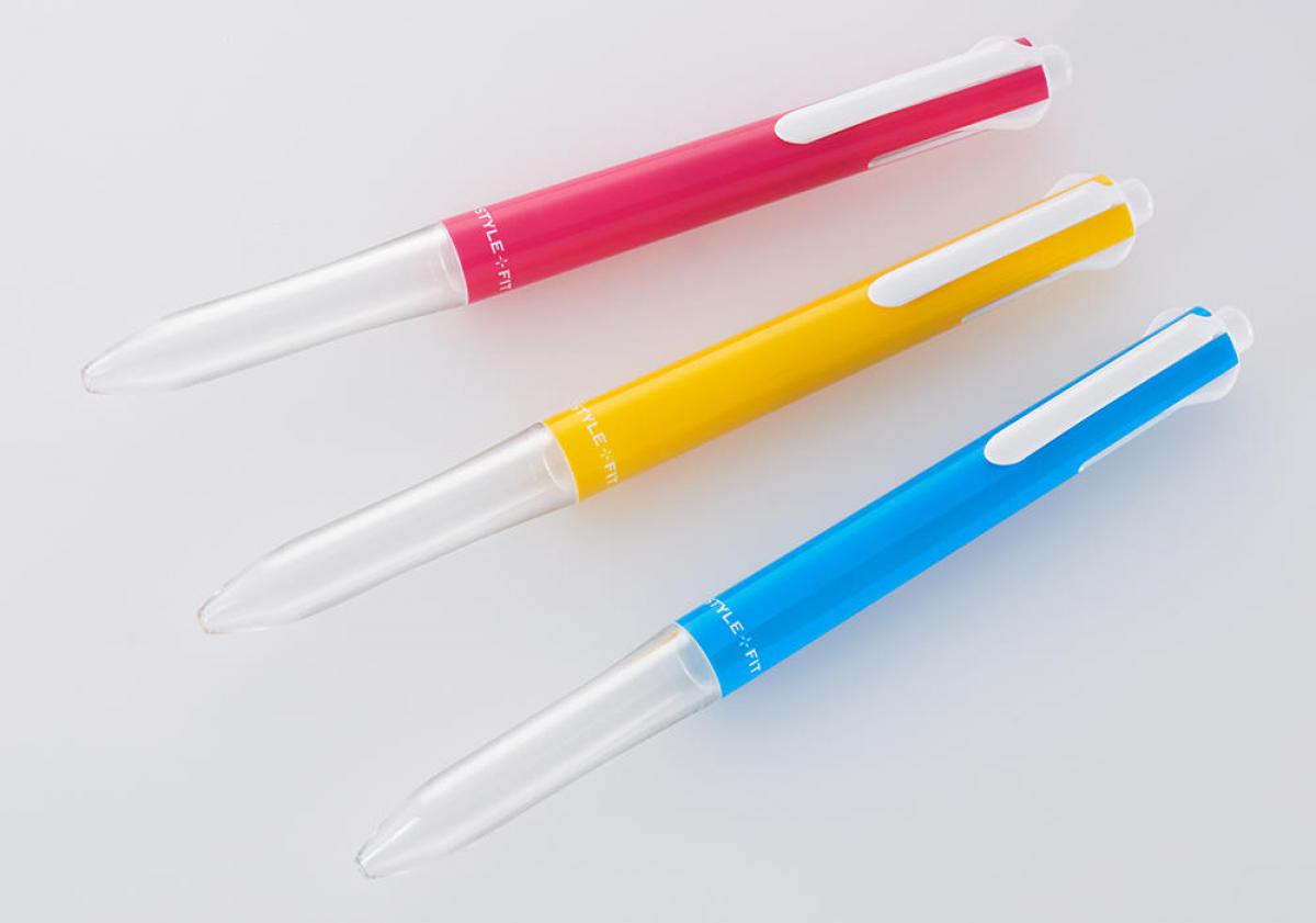 女子中高生の認知度ほぼ100 の スタイルフィット から ビビッドな4色ホルダー限定カラー