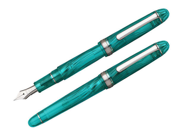 新製品】富士の新緑を駆け抜ける風をイメージした万年筆「＃3776