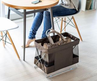 【新製品】バッグや大切な荷物を床置きせずに収納できる折りたたみ可能な収納ボックス