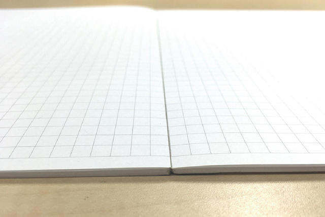 新製品】大人かわいい「水平開きノート」が新登場！｜
