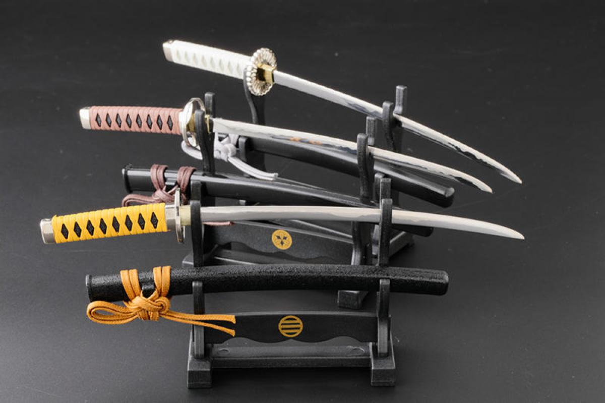 新製品】新選組隊士の日本刀ペーパーナイフ｜