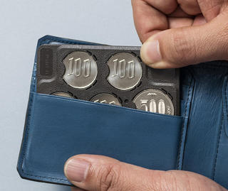 【新製品】スマートにコインをスマートに持ち運ぶことができるカード