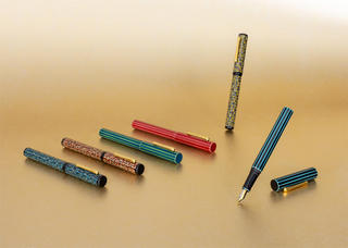 【新製品】「TACCIA」から漆塗りの技法を堪能できる万年筆の新コレクション
