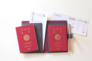 【新製品】二人用パスポートケース