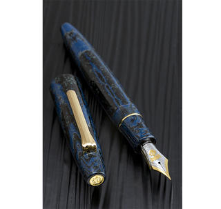 【新製品】セーラー万年筆が超大型の21金長刀研ぎペン先を搭載した万年筆を400本限定で販売