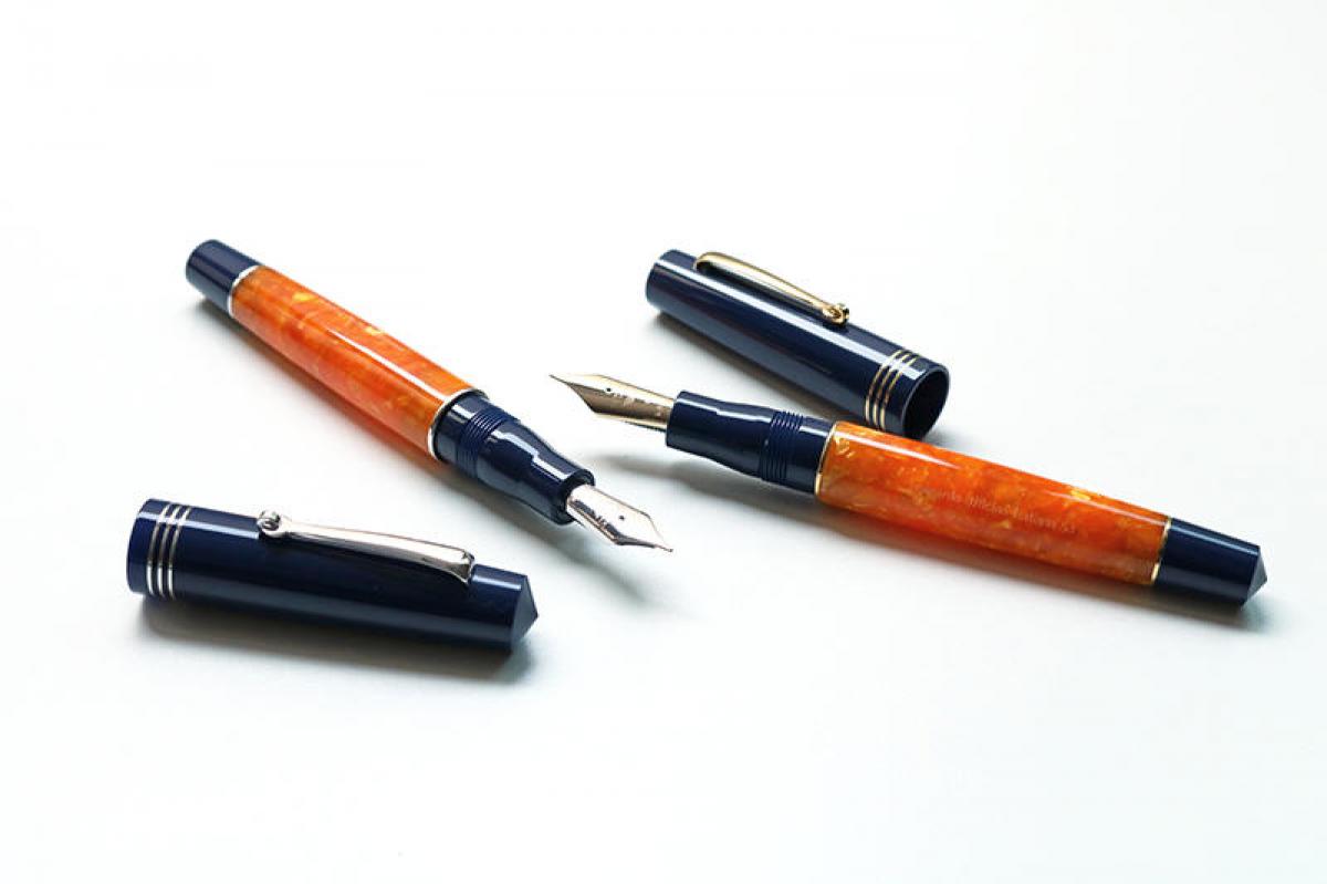 美品レオナルド限定万年筆　トラモント 美品レオナルド限定万年筆 トラモント 南イタリアの昼と夜をイメージ