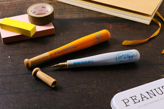【新製品】スヌーピーと「penco」がコラボした「バットペン」