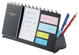 【新製品】ツイストノートのメモサイズを掛けられる「メモスタンド」