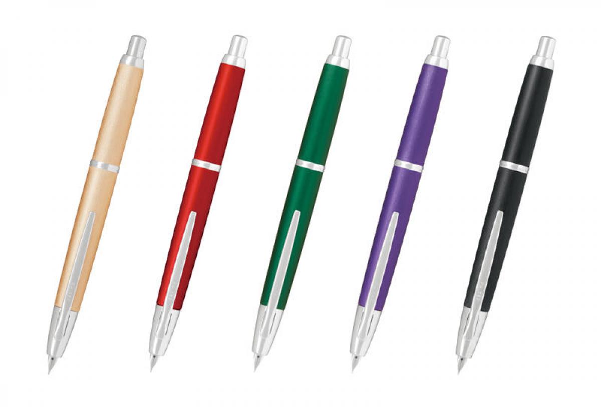 新製品】色鮮やかなノック式万年筆「キャップレス・デシモ 20カラーズ