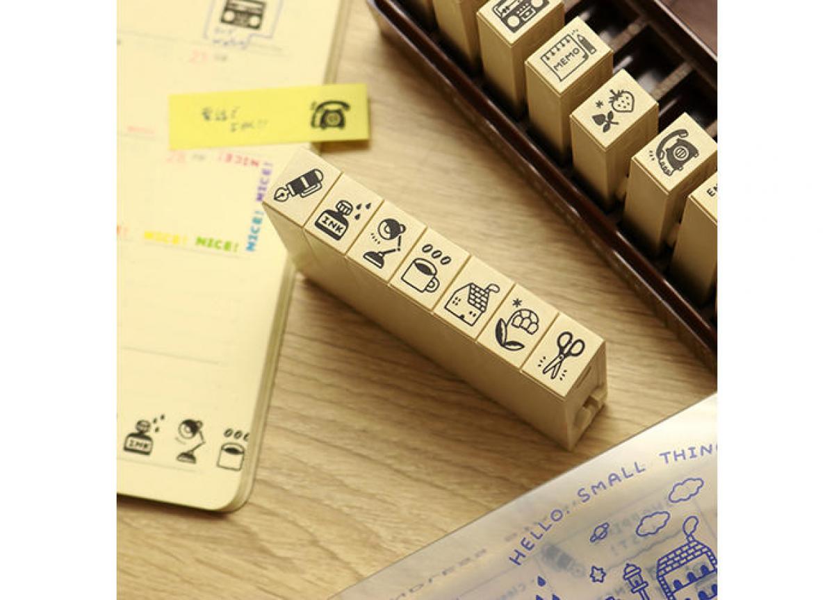 新製品】消しゴムはんこ作家 ericさんコラボ第３弾！連結して使える「エンドレススタンプ [eric]」｜