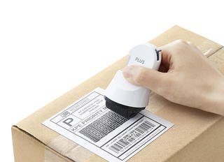 【新製品】開梱＆個人情報の保護を同時にできる「ローラーケシポン 箱用オープナー」