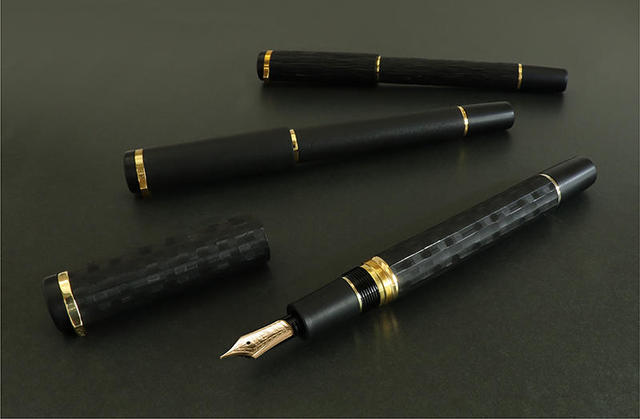 リヒトープ　エボナイト万年筆 新製品】夜を豊かに過ごす、3つの夜を表現したエボナイト万年筆｜