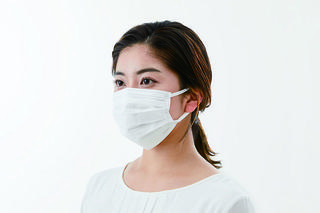【新製品】文具メーカーがつくった快適な着け心地の「肌にふんわりマスク」