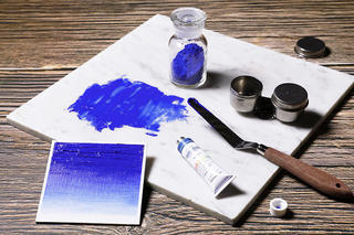 【新製品】新しい合成無機青色顔料を使用した油絵具を数量限定販売