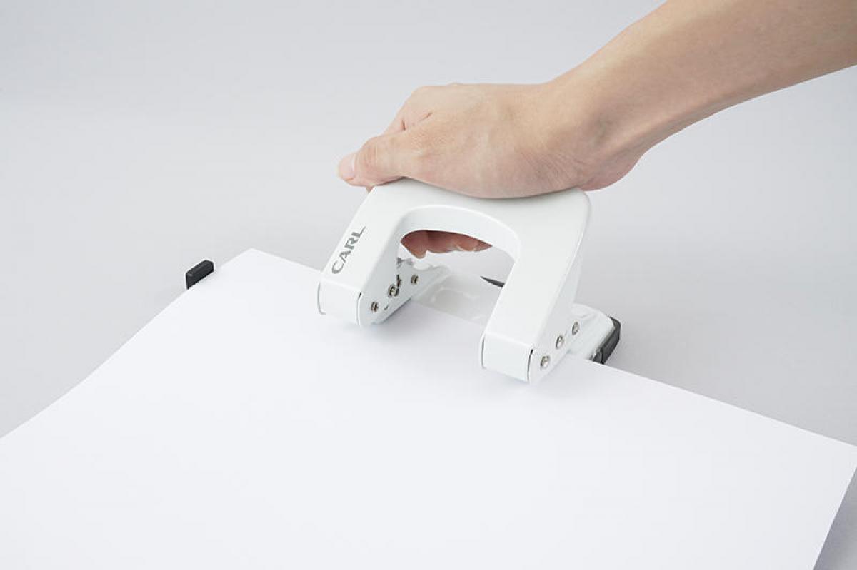 20220928carl4-thumb-1200xauto-