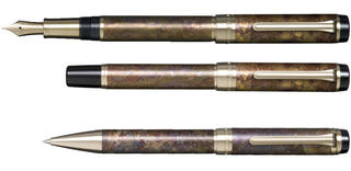 【新製品】伝統的な金属着色技術から着想を得た新しい着色技術を採用した筆記具シリーズ