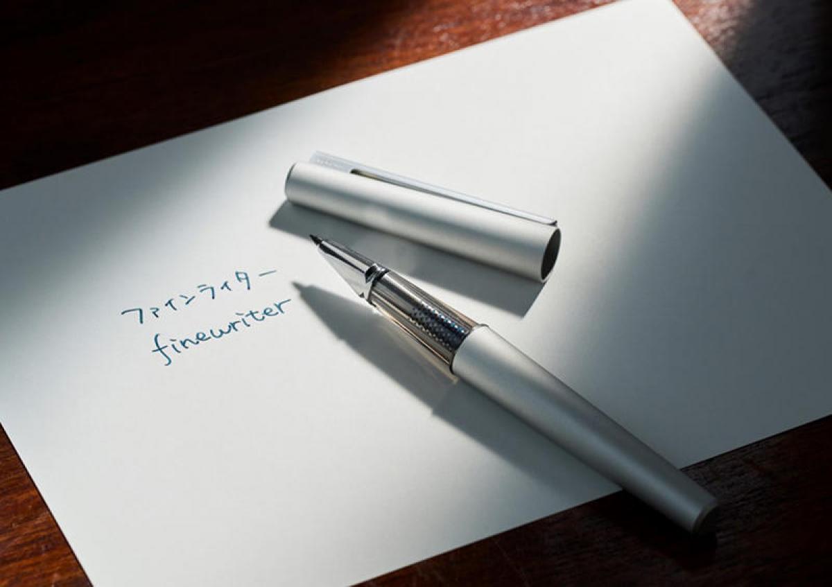 ニュース】筆記具〈WPシリーズ〉の販売店舗拡大、新色のリフィルも登場｜