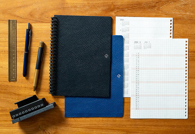 新製品】理想の本⾰表紙ルーズリーフ⼿帳「GRIDLIFEPLANNER」｜