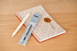【コレ注目！】家族のイニシャルを刻印した特別な「LAMY safari JETSTREAM INSIDE」