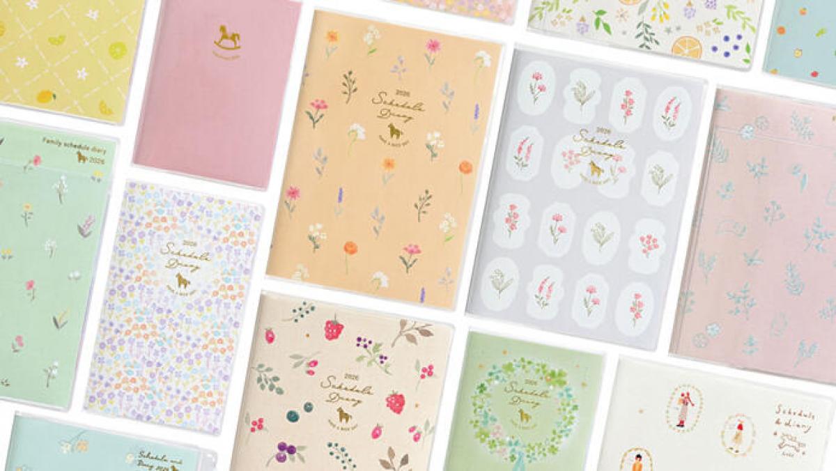 新製品】初のライフログ向け手帳も登場、クツワ2026年版手帳発売｜