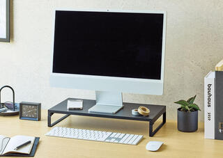 【新製品】フルサイズキーボードがピッタリ収まる「机上台」新アイテム