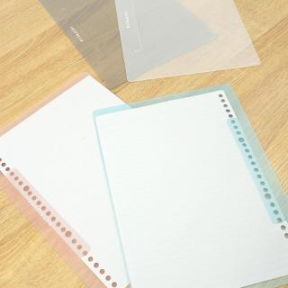 【コレ注目！】書きやすさをサポートするルーズリーフ専用下敷き「ピタジキ」
