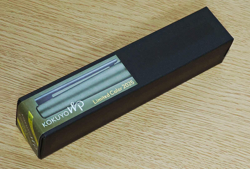 コレ買いました！】「KOKUYO WP」の限定カラー“深緑”｜