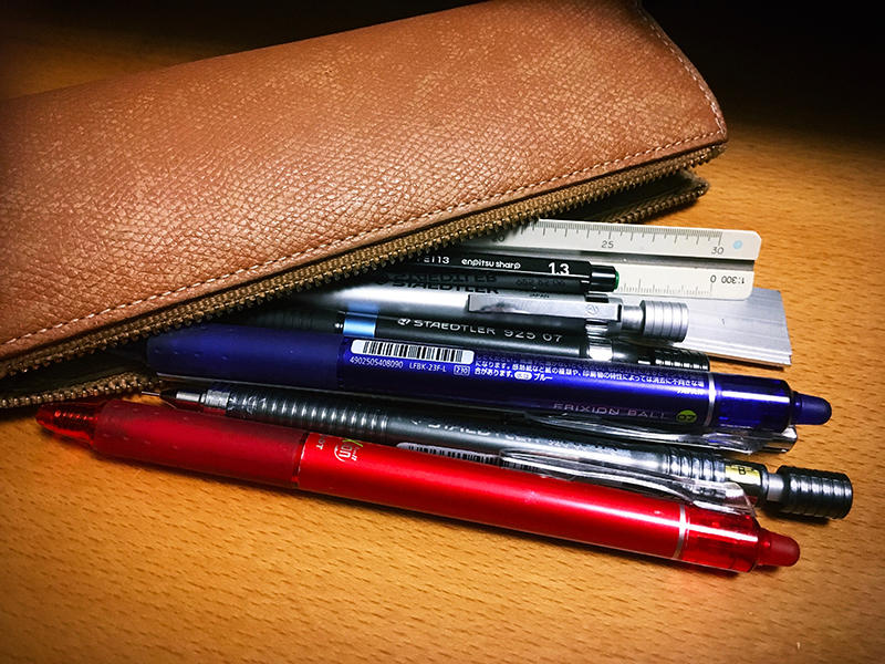 あの人のペンケース 建築家 川口さんのペンケース