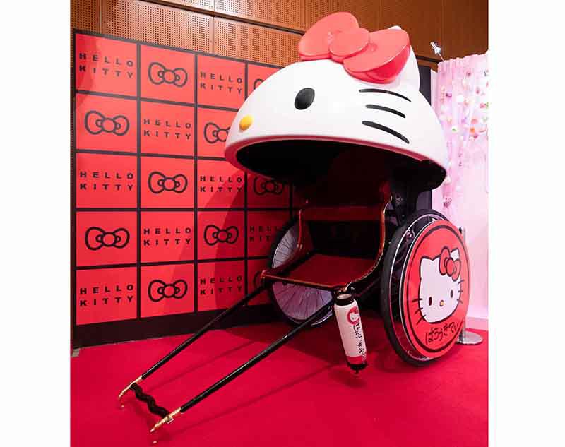 新店舗 サンリオギフトゲート浅草店 オープン ハローキティ人力車のオープニングイベントも
