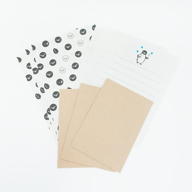 新製品】サステナブルなSuicaのペンギングッズ。再生紙使用の